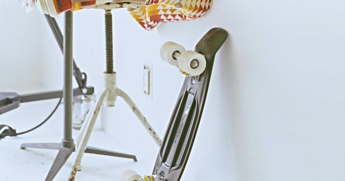 HR helpdesk dashboard with automated ticket routing